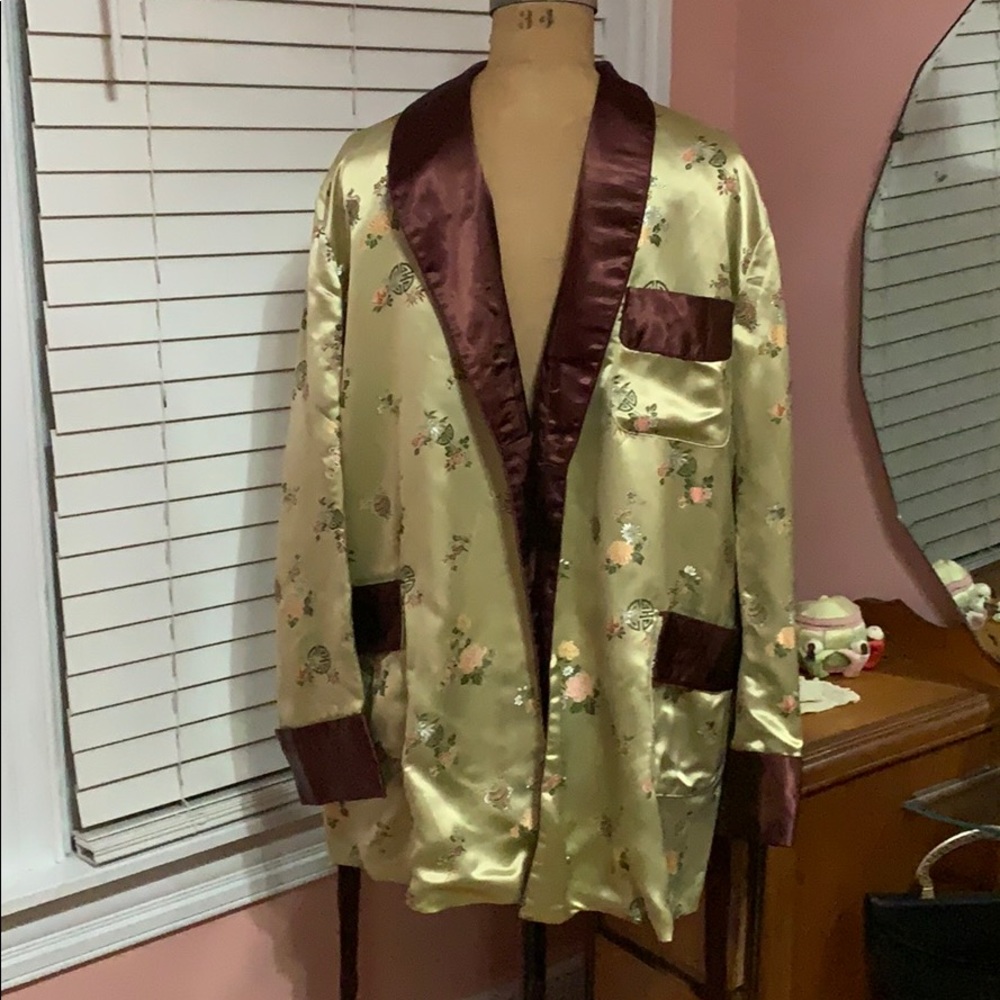 Vintage Men’s Smoking Jacket-Gold